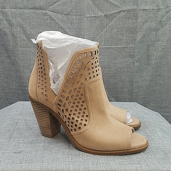 NWT Jessica Simpson nubuck suede Cherrell ankle sandal bootie sz 9.5 - Picture 3 of 9